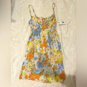 BRAND NEW, TAGS STILL ON Billabong Mini Dress Size Small